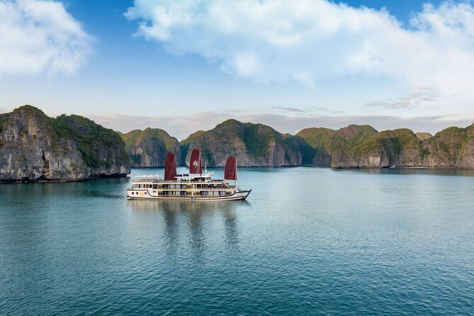 Orchid Cruises 3days/2nights For 5 Star All Included - The main drawback: a shipboard smell