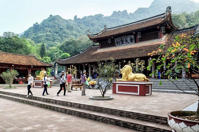 Perfume Pagoda Day Tour from Hanoi - Is $62 a fair price?
