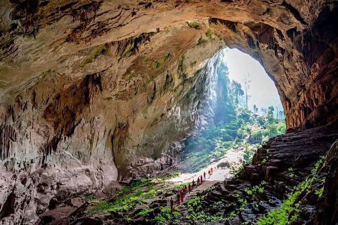 Phong Nha Cave & Paradise Cave Day Tour with All Inclusive - Lunch in Phong Nha village at about 12:30