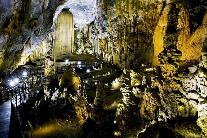 Phong Nha Cave & Paradise Cave Day Tour with All Inclusive - Group size, guiding, and the pace of the day