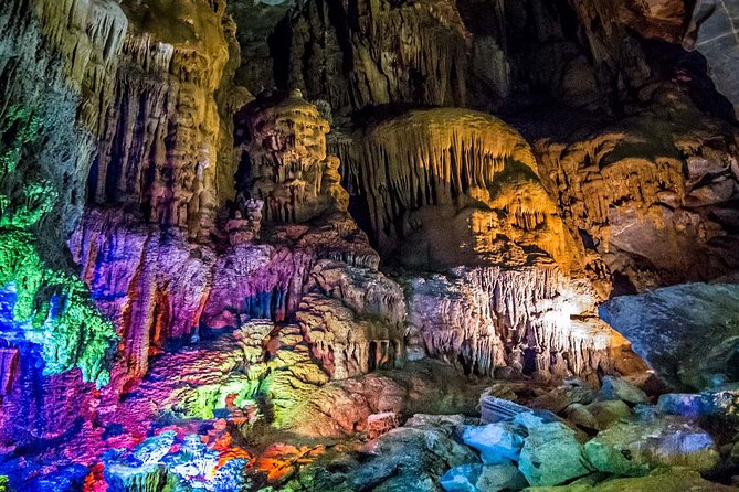 PHONG NHA CAVE- PARADISE CAVE FULL DAY FROM DONG HOI or PHONG NHA - The Phong Nha Cave question