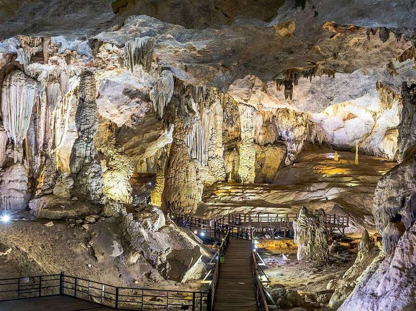 Phong Nha/Dong Hoi: Phong Nha Cave and Paradise Cave Tour - What makes this tour worth your time