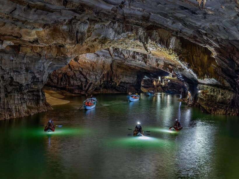 Phong Nha/Dong Hoi: Phong Nha Cave and Paradise Cave Tour - A full day from Dong Hoi or Phong Nha