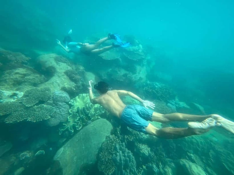 Phu Quoc: 4 Islands By Speedboat & Cable Car Trip - Gam Ghi Island and the coral reef stop