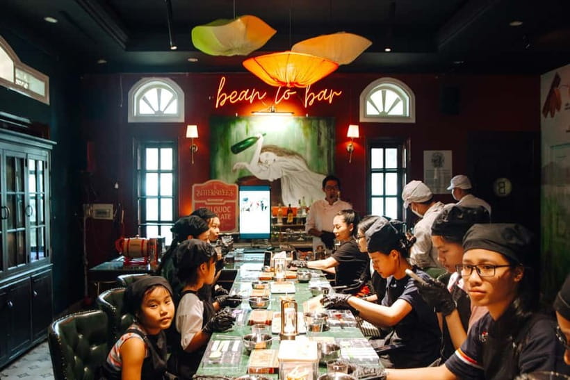 Phu Quoc: Bittersweet Chocolate Factory Tour & Workshop - Tasting chocolate and cacao liqueur