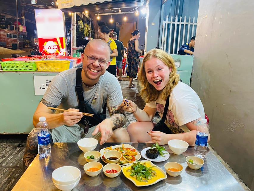 Phu Quoc: Street Food Tour - The main course: seafood hotpot or seafood noodles