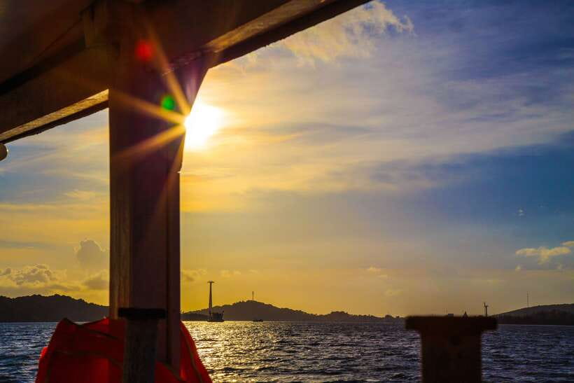 PHU QUOC TRIP 2: 2 ISLANDS BY BOAT - The morning pickup from Duong Dong