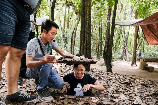 Premium Cu Chi Tunnels Tour with Local Expert - The shooting range is optional