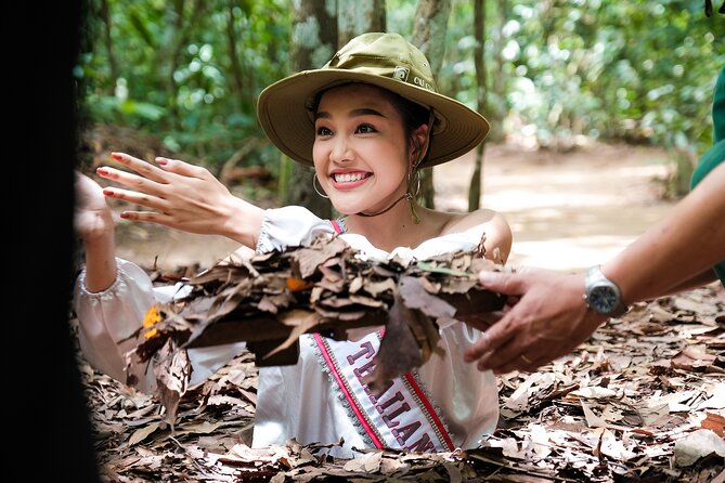 Premium Cu Chi Tunnels Tour with Local Expert - Vietnamese lunch by the river