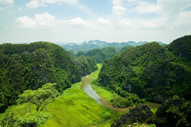 Premium Hoa lu - Trang An - Mua Cave with Buffet Lunch from Hanoi - Is $60 good value for a full day?