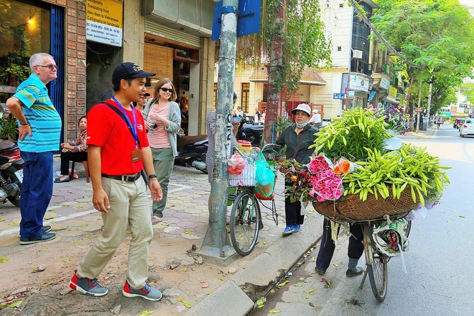 Private Crowd Free Hanoi: Morning Highlights of the City Experience - Pho in a Local Neighborhood