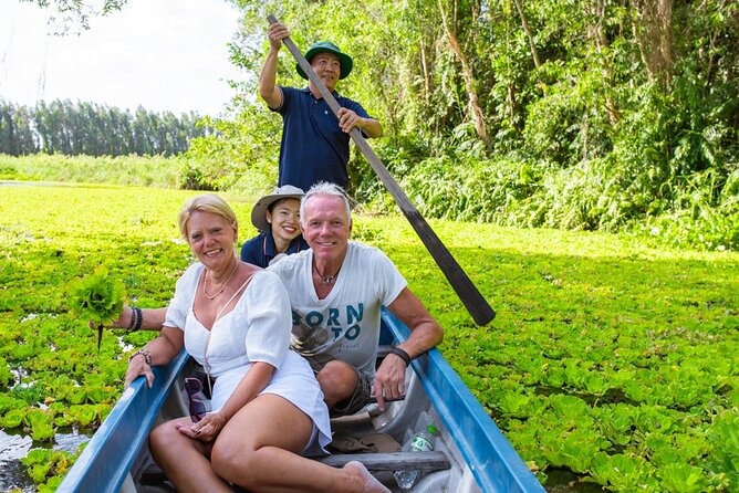 Private ecotour in Can Tho: floating market-nature reserved - Making rice noodles at a local noodle house