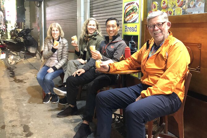 Private Food Tour: Standard, Gluten-Free or Vegetarian Options - Why this Hanoi food walk works well on a first evening