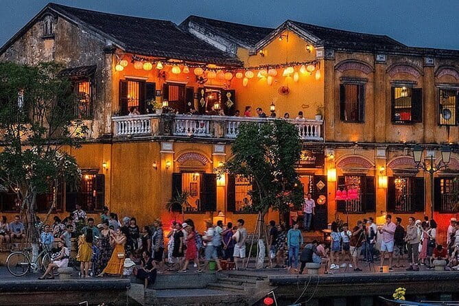 Private Full Day Tour in Hoi An - An Bang Beach: a short coastal pause