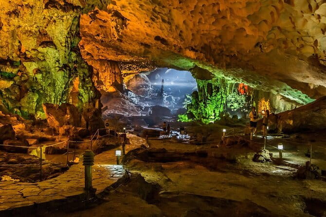 Private Full-Day Tour to Halong Bay from Hanoi - Sung Sot Cave: the big scenic set piece