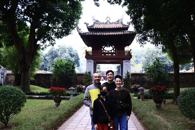 PRIVATE Hanoi City Tour One Day - Temple of Literature and Vietnam’s educational past