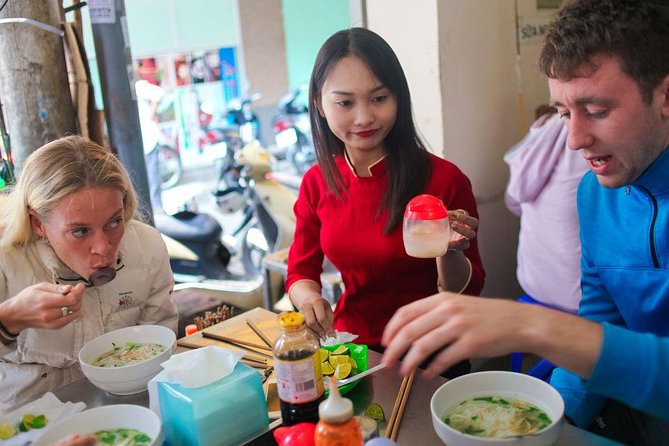 Private Hanoi Food Walking Tour of the French Quarter - Hoan Kiem Lake: starting at Hanoi’s symbolic center