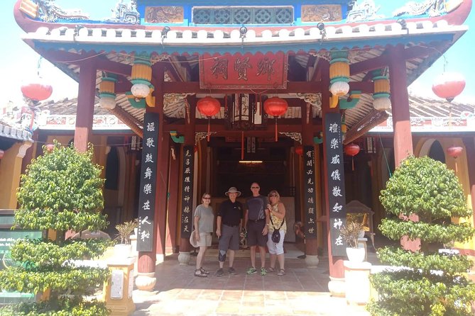 Private luxury Ba Na Hills & Hoi An Walking Tour, Night Market - One hour at the Hoi An Night Market