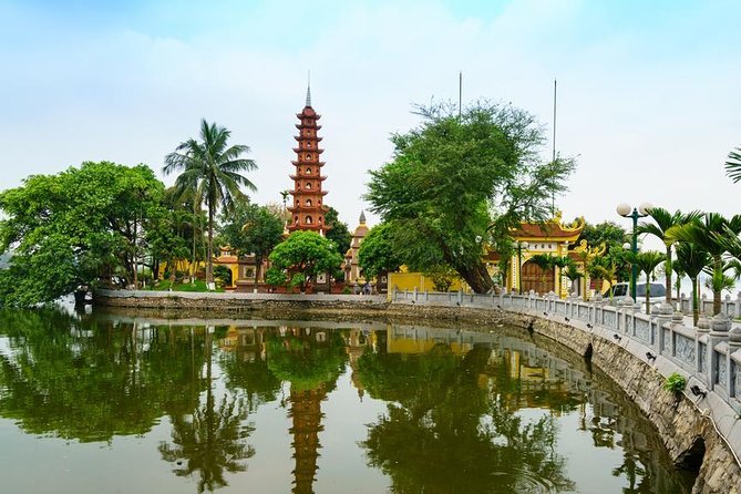 Private LUXURY Hanoi City Full day guided tour - The cyclo ride through Hanoi’s Old Quarter