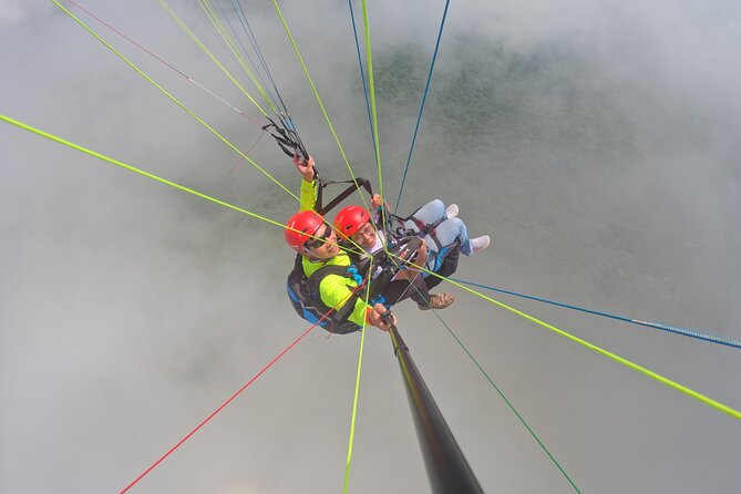 Private Paragliding Experience in Da Nang - Starting at Buu Dai Son Pagoda
