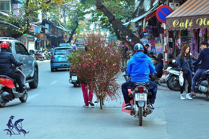 Private tour - Hanoi old quarter cyclo tour (2 hours) - The private format and who gets the most value