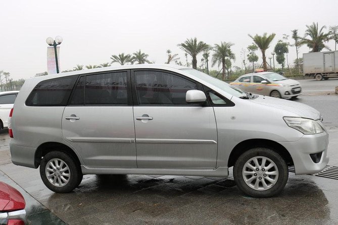 Private transfer between Hanoi Airport (HAN) and Hanoi Old Quarter - From Noi Bai Airport to the meeting point