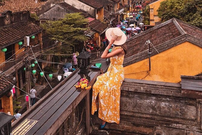 Private Transfer from Danang to Hoi An by Private Car - Choosing Between a Sedan, Van, and Dcar Limousine