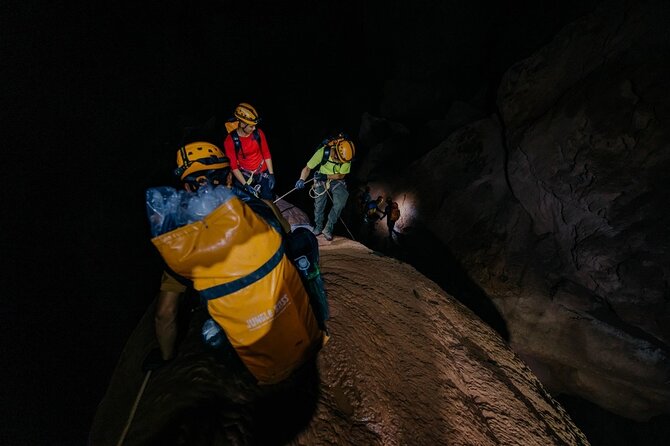 Pygmy Cave | The magnificent cave in Phong Nha | 2 days 1 night - Five things to know before booking