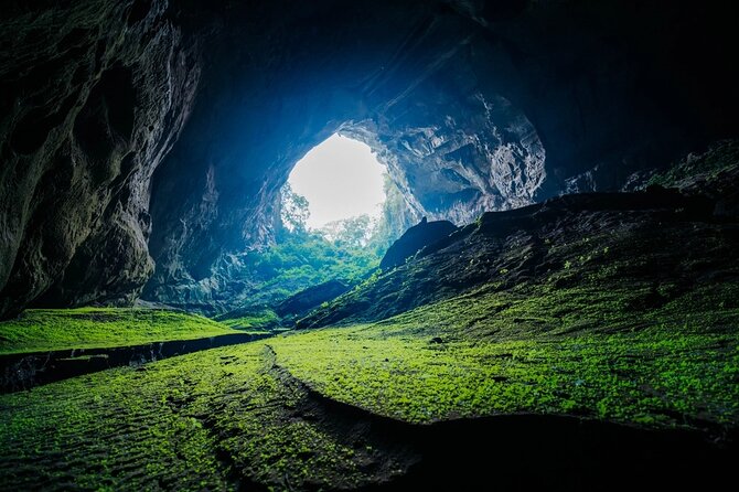 Pygmy Cave | The magnificent cave in Phong Nha | 2 days 1 night - How hard is the trek?