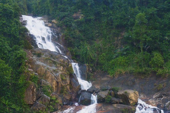 Round trip Transfer from Danang to Ba Na hills for Golden Bridge - Marble Mountains: caves, temples, and stone carving