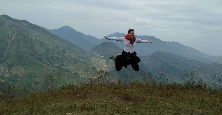 Sa Pa: 2-Day Trekking Trip with Ethnic Minority Homestay - Day one: 11 kilometers from Y Linh Ho to Ta Van