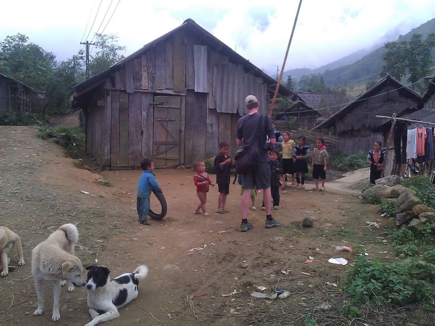 Sa Pa: 6-Hours Muong Hoa Valley Trek with Local Ethnic guide - The guide makes the difference