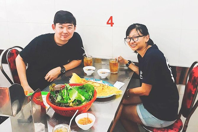 Saigon Afternoon Unseen Street Food by Scooter |Opt: Ao Dai Rider - Nguyen Thien Thuat Street and its old apartments
