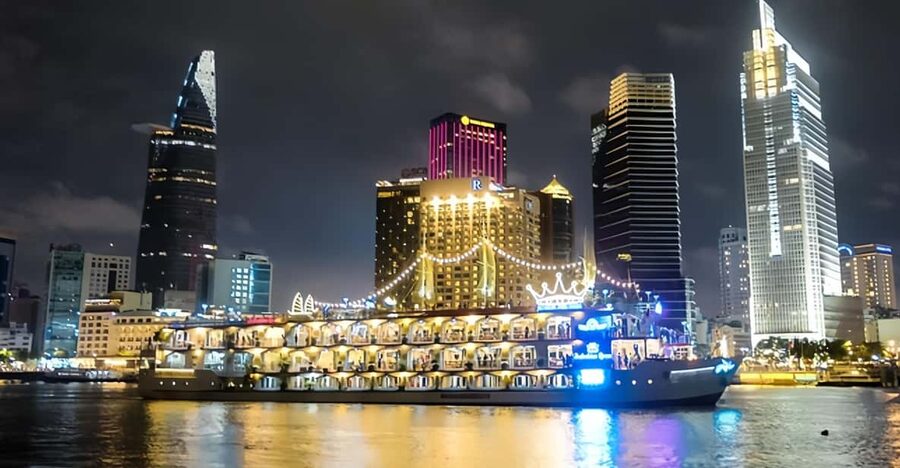 Saigon Dinner On Cruise Tour With Private Table - Dinner with music and city lights