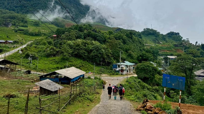 Sapa 2-Day Trekking Tour – Explore Villages & Scenic Trails - The overnight homestay: local food and a simple rural stay