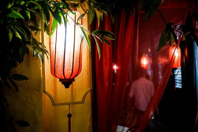 Secret Cocktail Experience in Hoi An - The narrow lanes and secret spaces