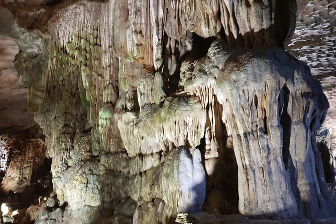 Shore Excursion: Amazing Day Cruise at Ha Long Bay - Sung Sot Cave and its long stairway