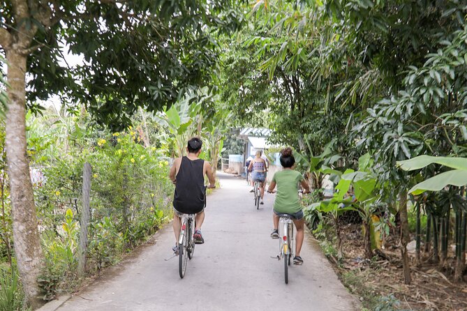 Small-group Mekong Floating Market Day Trip from Ho Chi Minh City - What the boat rides are really like
