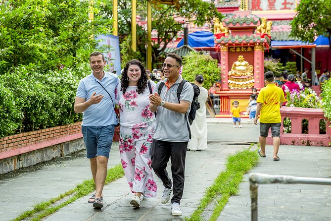 Small-group Saigon City Tour: 4-Hour Must-see Iconic Landmarks - Why the small group and minivan matter