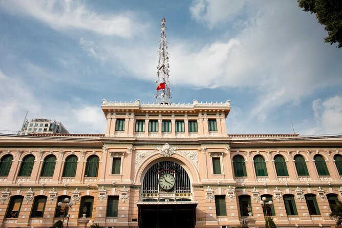 Small-group Saigon City Tour: 4-Hour Must-see Iconic Landmarks - Independence Palace: where the old government ended