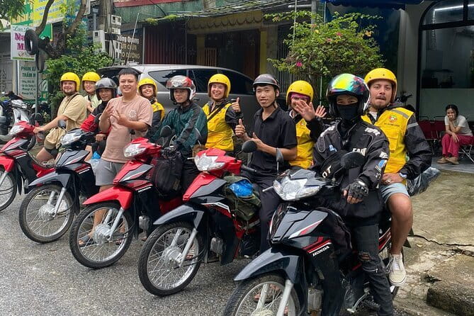 Strawberry HaGiangLoop 4D3N, Small Group, Tour Guide English - Food, accommodation, and the local side of the trip