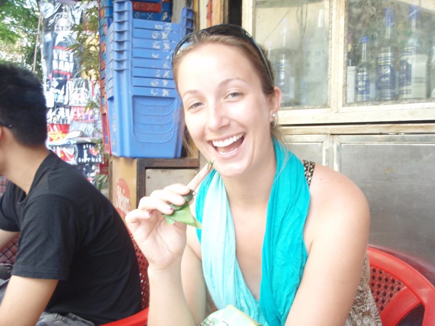 Street Food Tour Hanoi and Train Street Experience - Why Hanoi food is best understood on foot