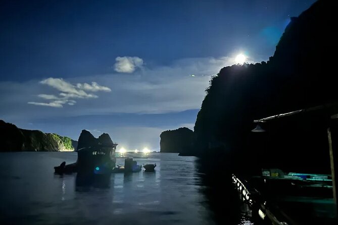Sunset and Plankton Bioluminescent Night Kayak Lan Ha Bay - Dinner on a floating village or boat