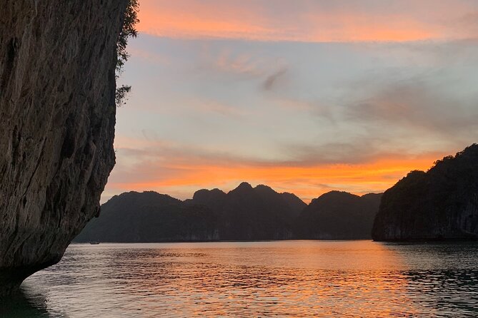 Sunset & Bioluminescent Plankton Kayaking Lan Ha bay - Key points before you book