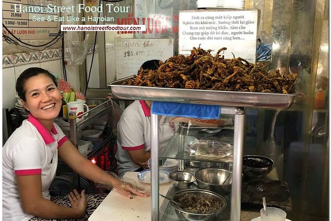 Tasting 8 Different Hanoi Street Foods at Noon Time - A guide-led walk for first-time Hanoi visitors