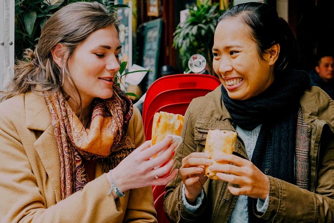 The 10 Tastings of Hanoi With Locals: Private Street Food Tour - Meeting at the Water Puppet Theater