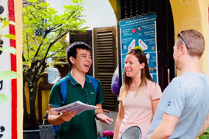 The Hidden Hanoi Old Quarter Experience - Dong Xuan Market, Hanoi’s trading heart