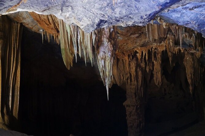 TOUR TO THE CAVES - Paradise & Dark caves from Dong hoi city - Dark Cave from 1:00 to 4:00 p.m.