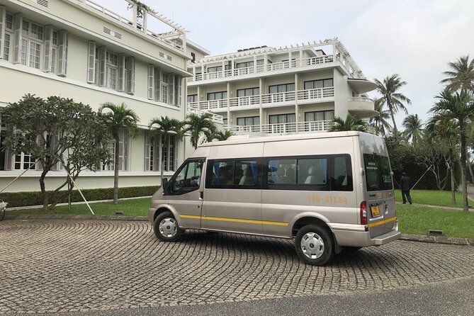 Transfer from Da Nang airport to Hoi An by private cars - A simple landing at Da Nang Airport