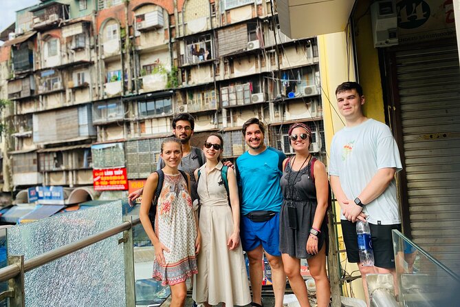 Vegan Street Food & Stories of Hanoi - Stop two: Duờng Tau and the city’s smaller lanes